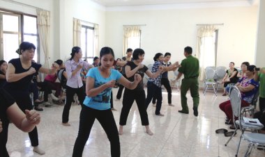 Tập huấn tự vệ cơ bản cho cán bộ, nhân viên